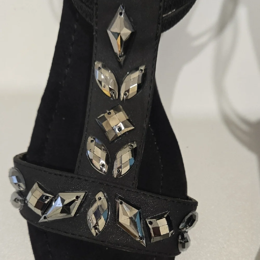 New York Transit Black Embellished T-Strap Sandals - Picture 3 of 8